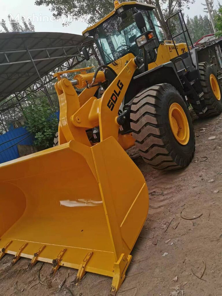 Wheel loader SDLG LG956L