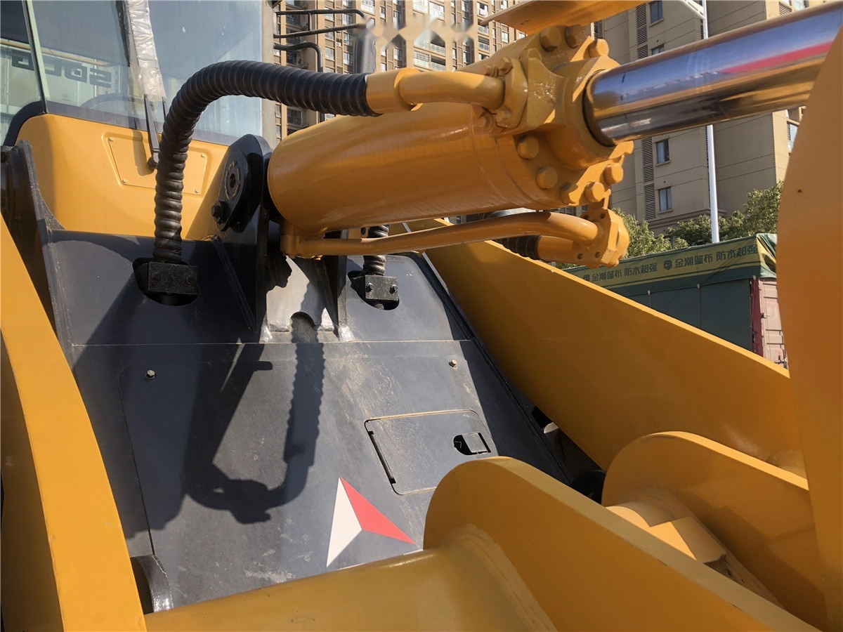 Wheel loader SDLG LG956L