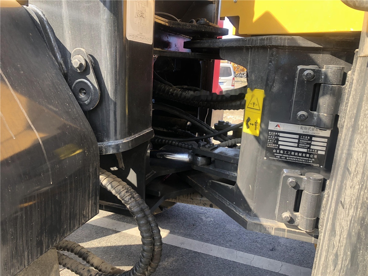 Wheel loader SDLG LG956L