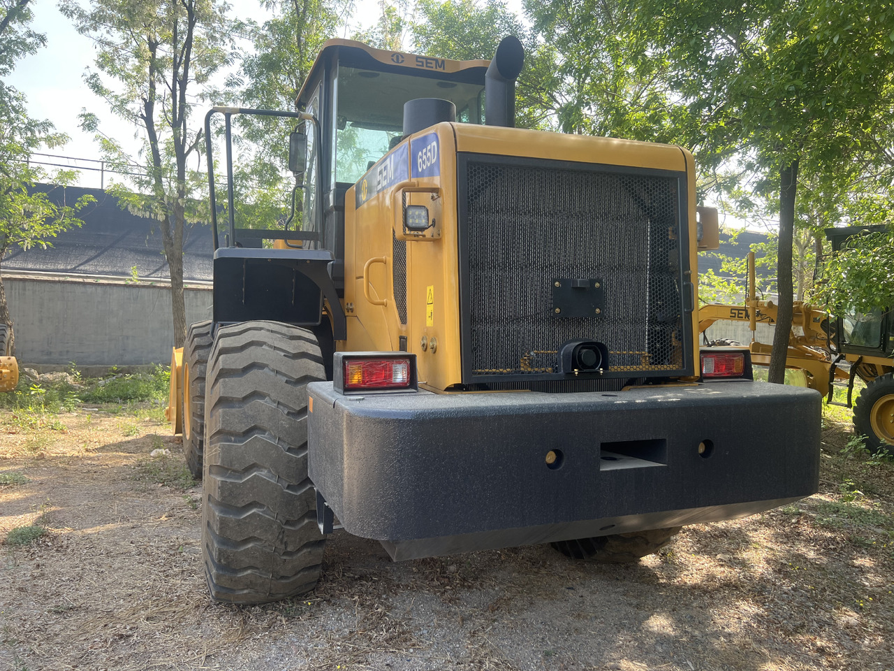 Wheel loader SEM SEM655D