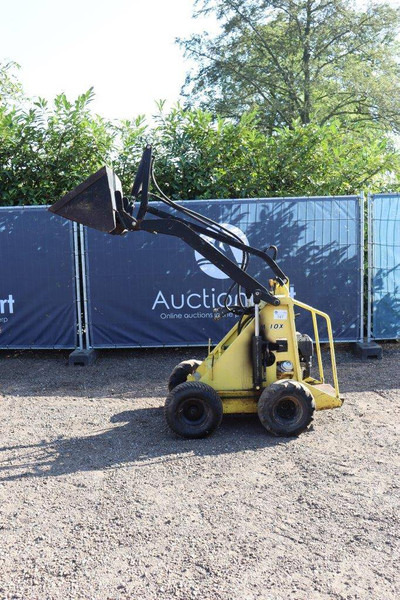 Wheel loader SKIDSTER M10X