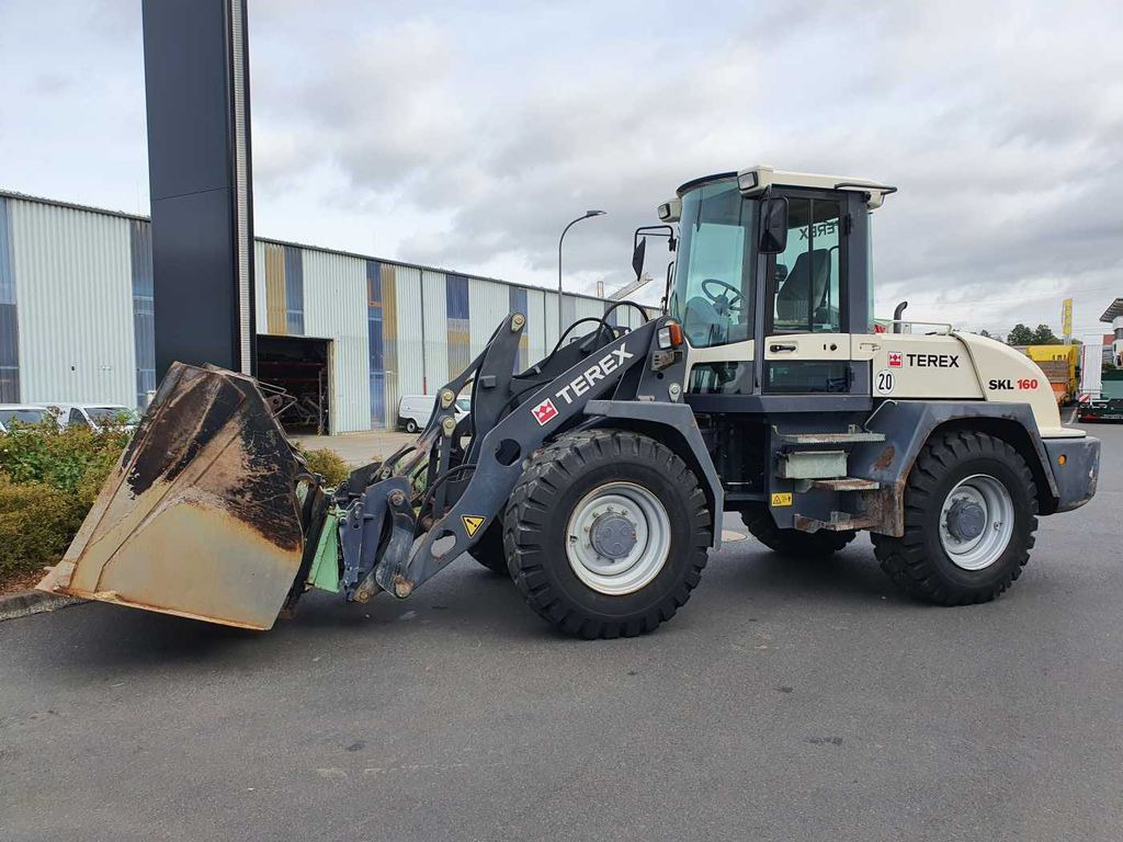 Wheel loader Terex Schaeff SKL 160 / Palettengabel & Schaufel