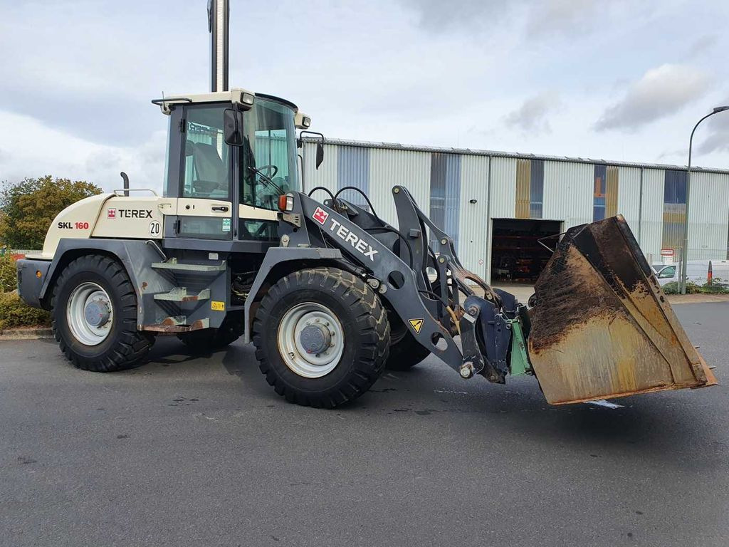 Wheel loader Terex Schaeff SKL 160 / Palettengabel & Schaufel