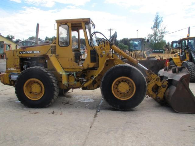 Wheel loader Volvo 4400