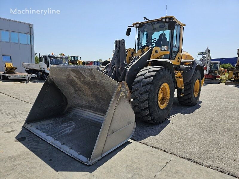 Wheel loader Volvo L110H