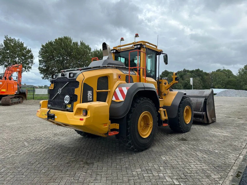 Wheel loader Volvo L120 H DEMO