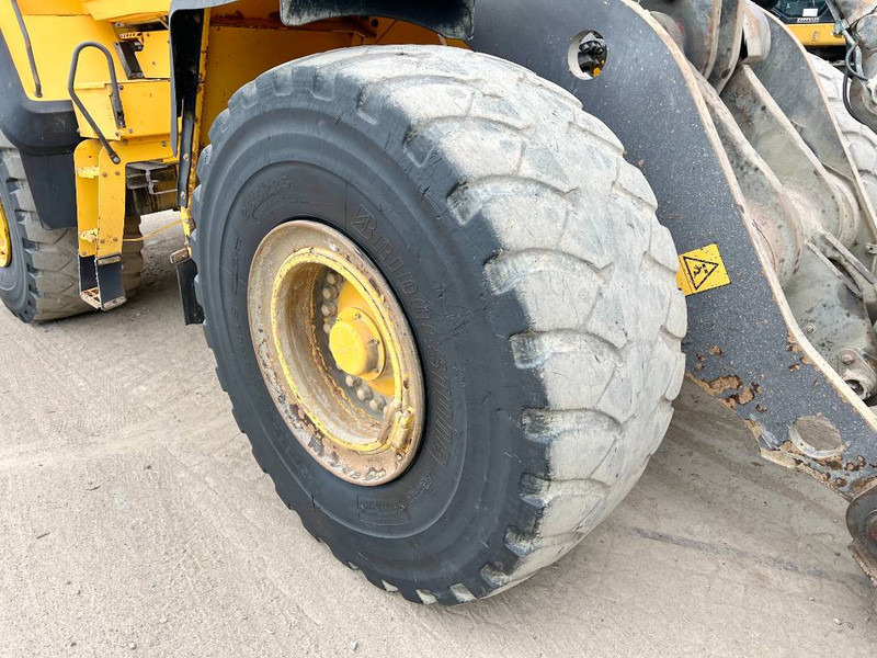 Wheel loader Volvo L150H - German Machine / CDC Steering