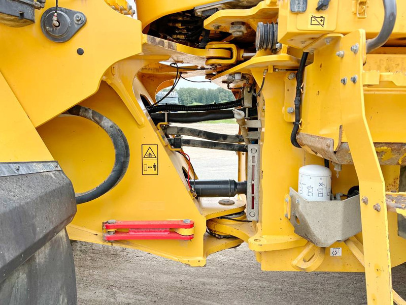 Wheel loader Volvo L150H - German Machine / CDC Steering