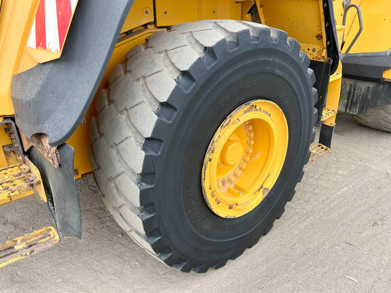 Wheel loader Volvo L150H - German Machine / CDC Steering