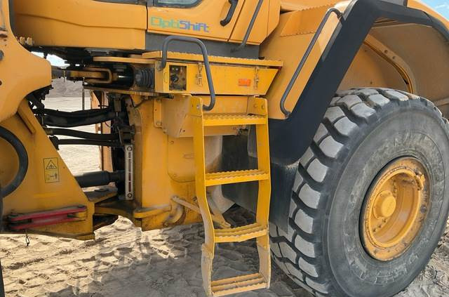 Wheel loader Volvo L180G