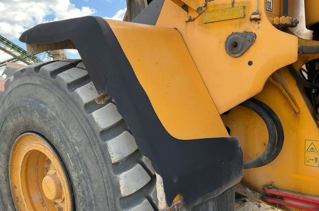 Wheel loader Volvo L180G