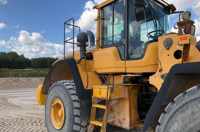 Wheel loader Volvo L180G