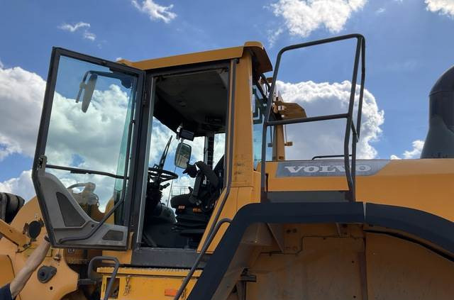 Wheel loader Volvo L180G