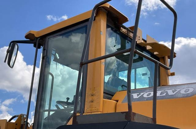 Wheel loader Volvo L180G