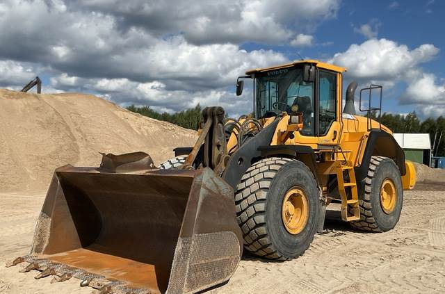 Wheel loader Volvo L180G