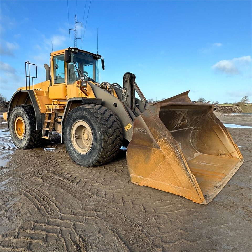 Wheel loader Volvo L180 E