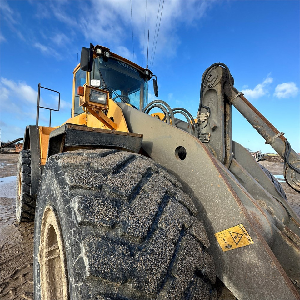 Wheel loader Volvo L180 E