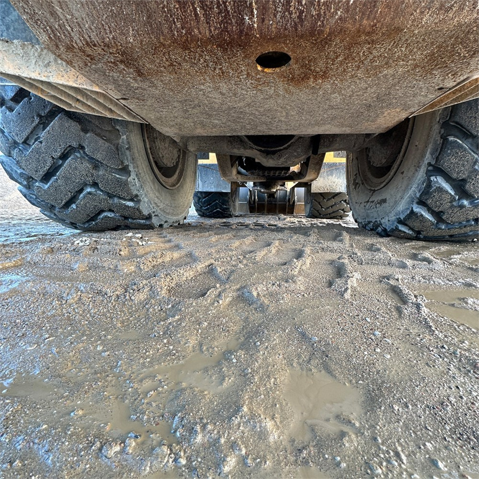 Wheel loader Volvo L180 E