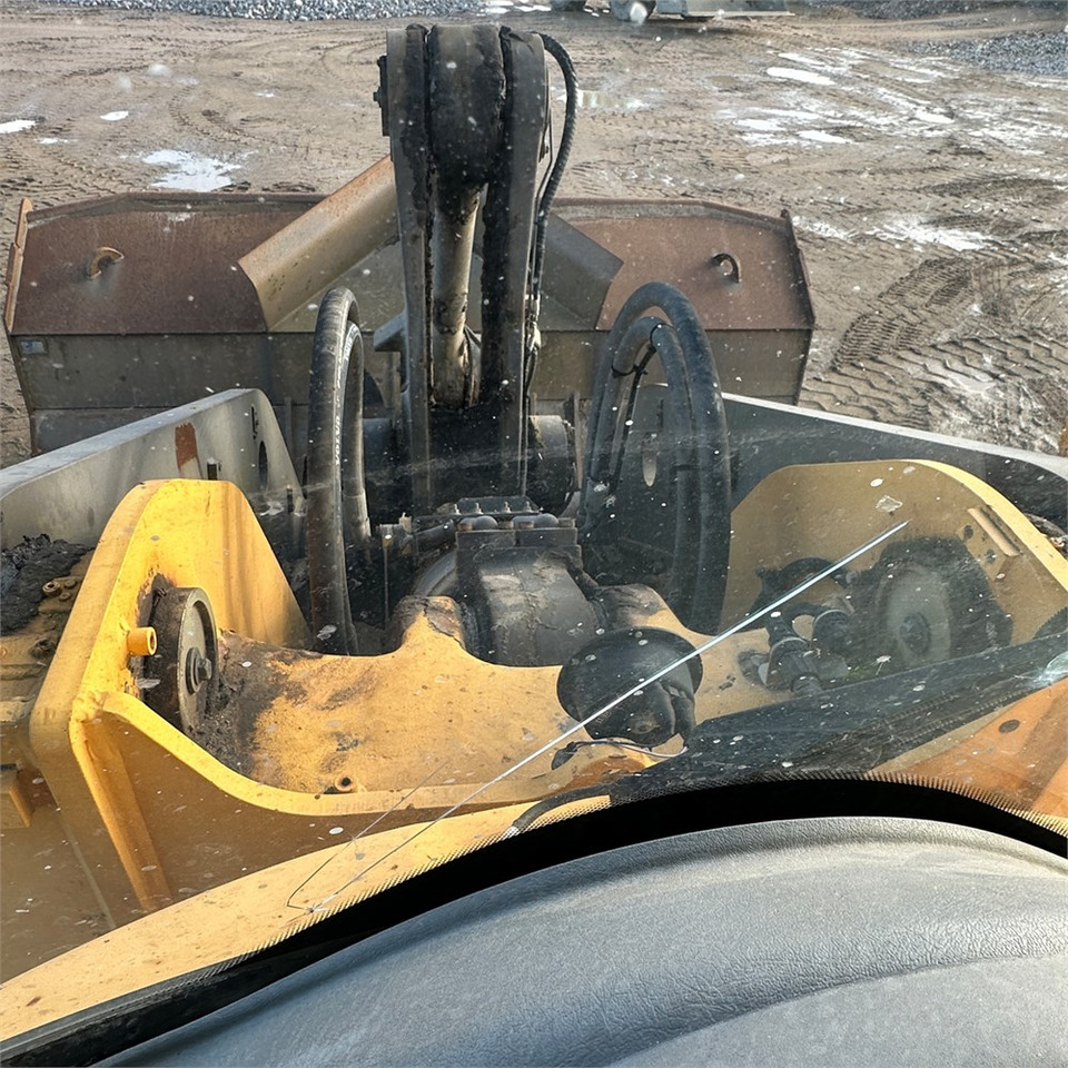 Wheel loader Volvo L180 E