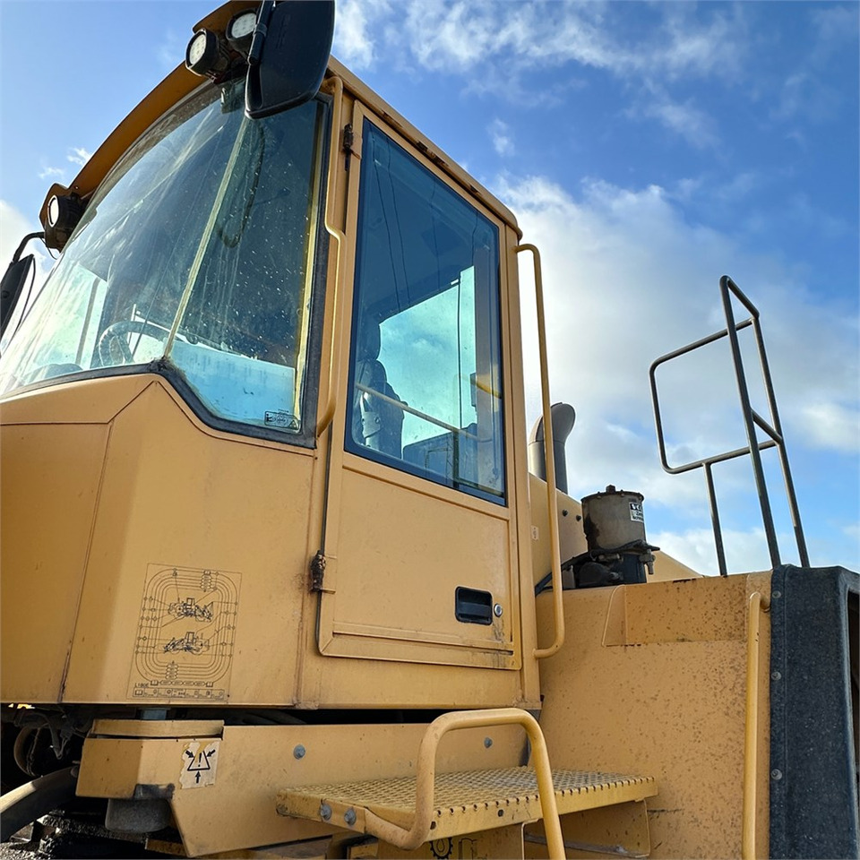 Wheel loader Volvo L180 E