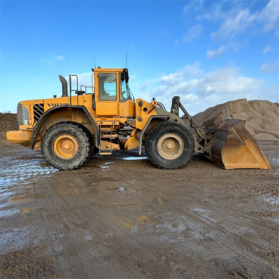 Wheel loader Volvo L180 E