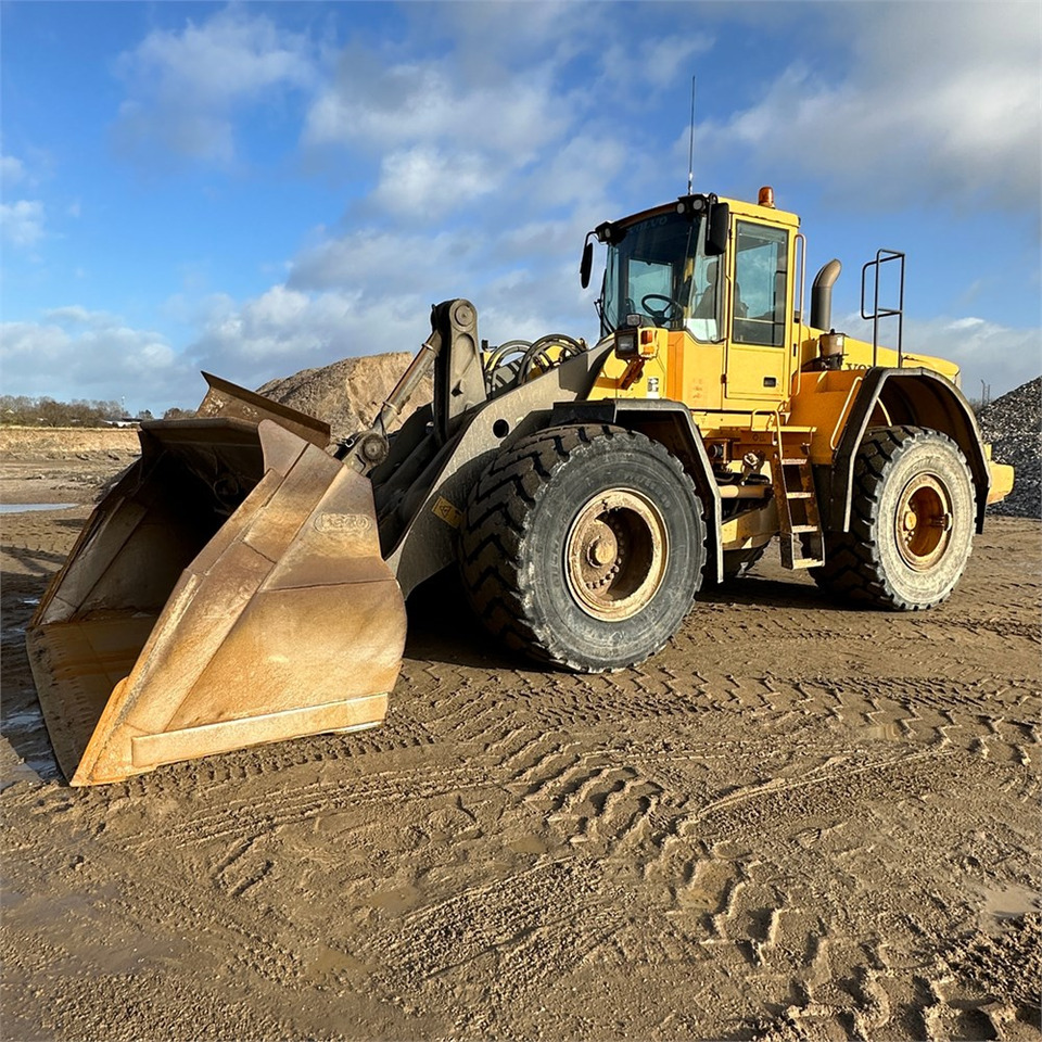 Wheel loader Volvo L180 E