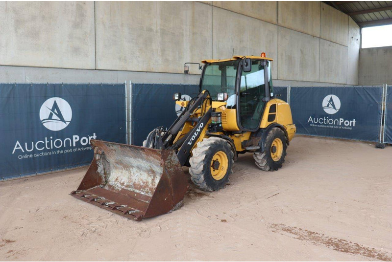 Wheel loader Volvo L25F-P