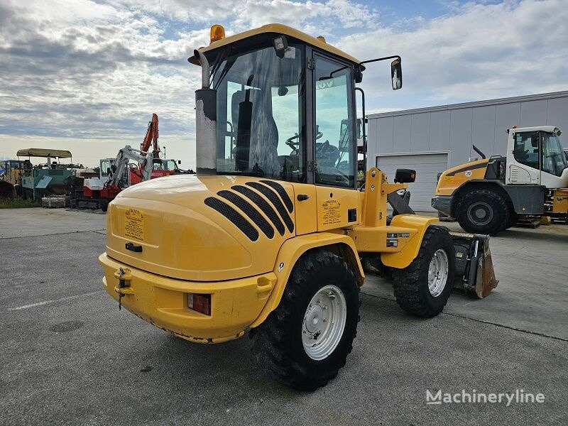 Wheel loader Volvo L30B