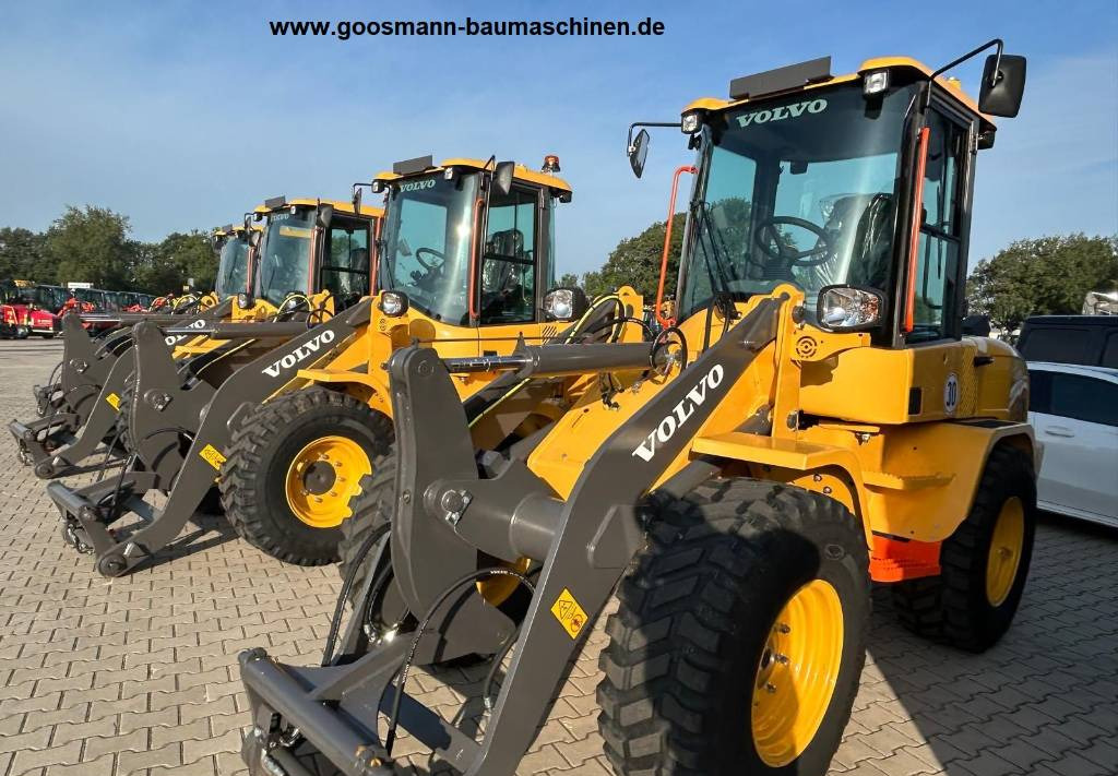 Wheel loader Volvo L30 HS