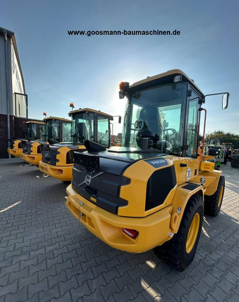 Wheel loader Volvo L30 HS