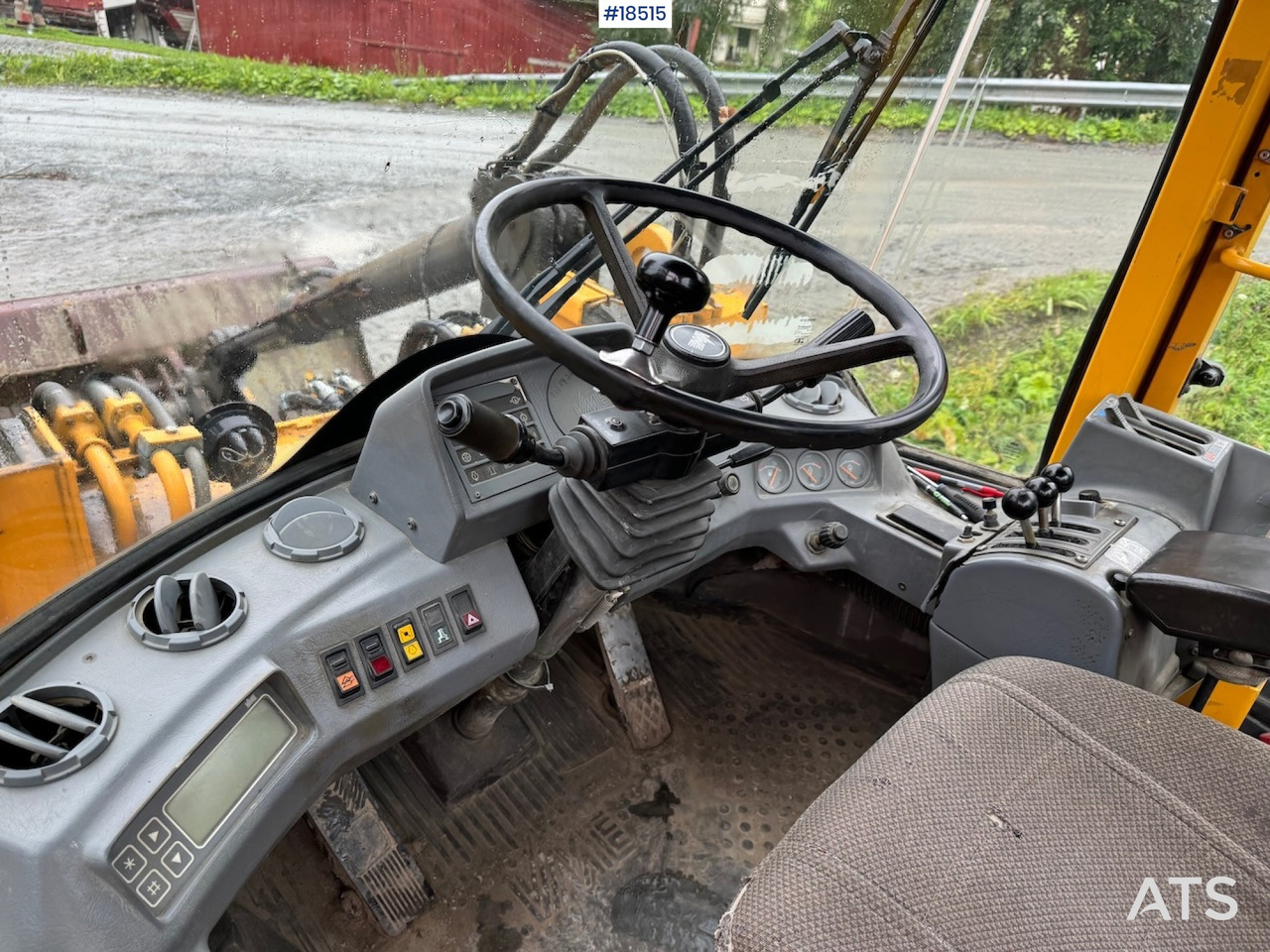 Wheel loader Volvo L90B