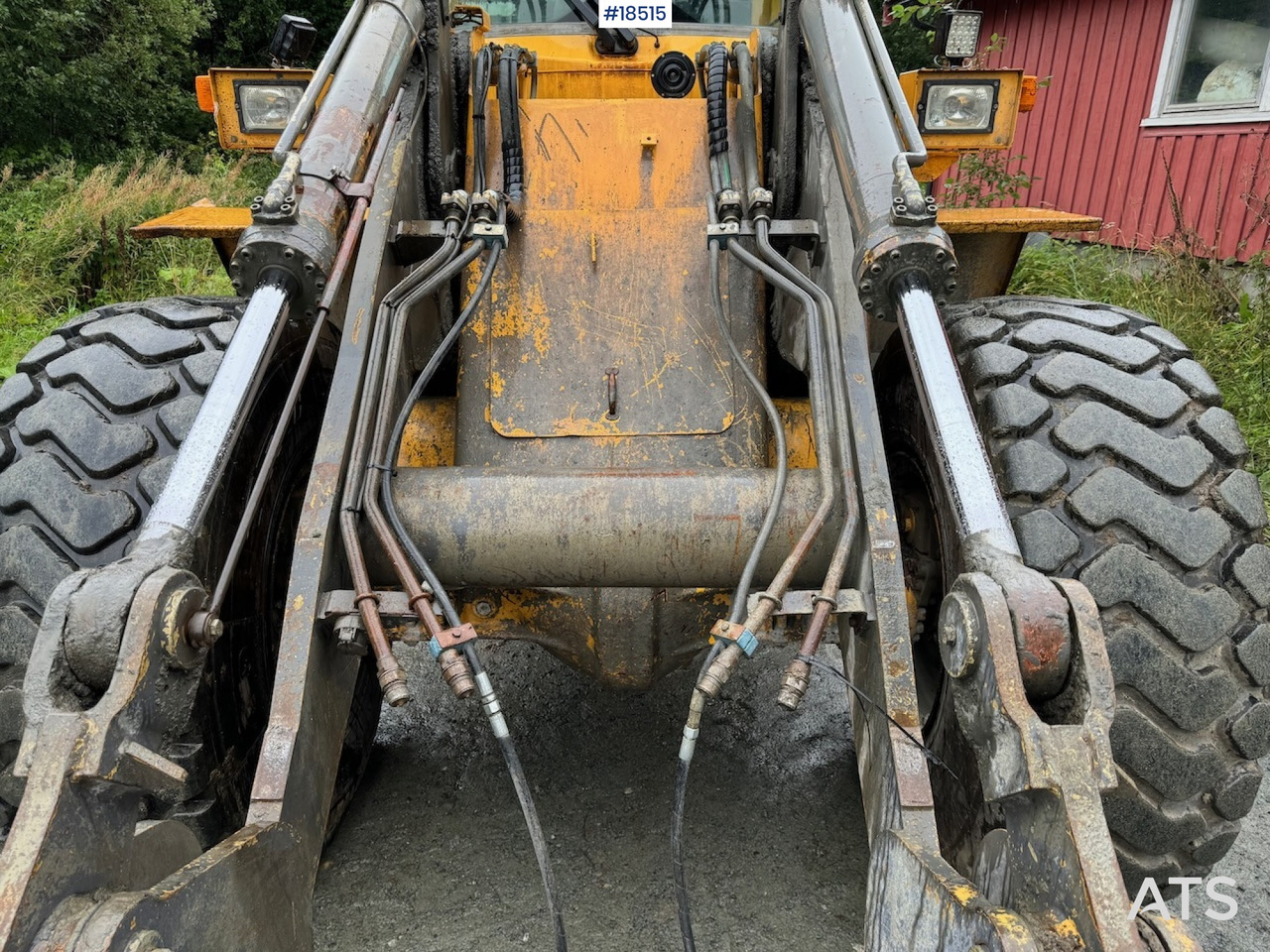 Wheel loader Volvo L90B