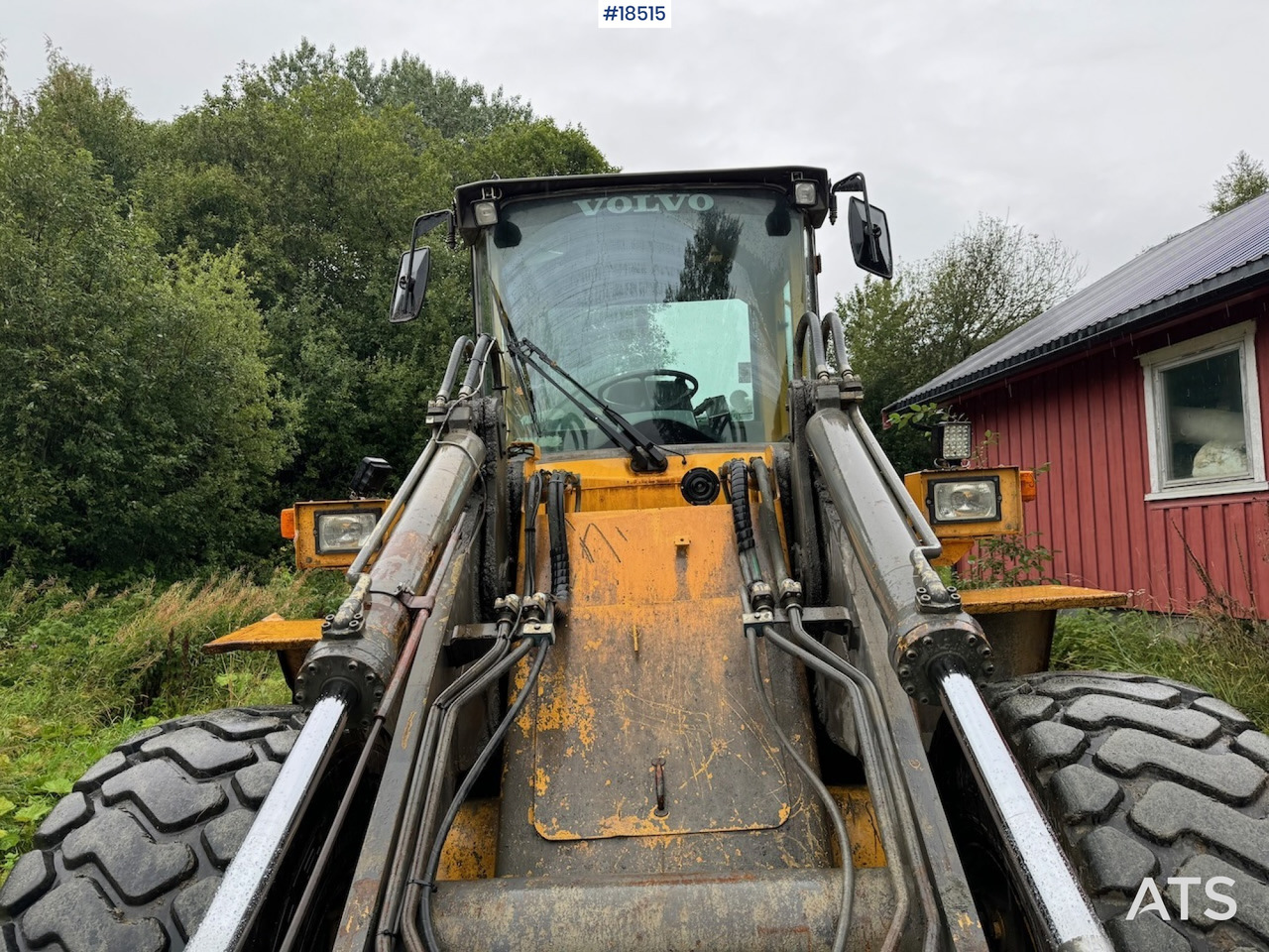 Wheel loader Volvo L90B