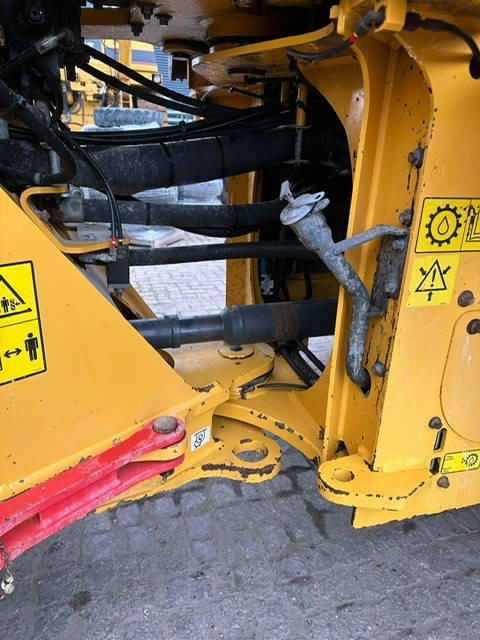 Wheel loader Volvo L90H