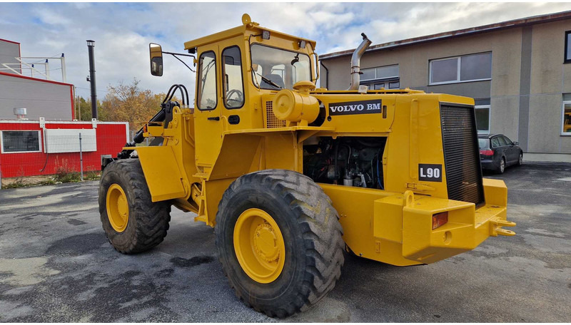 Wheel loader Volvo L90 4X4