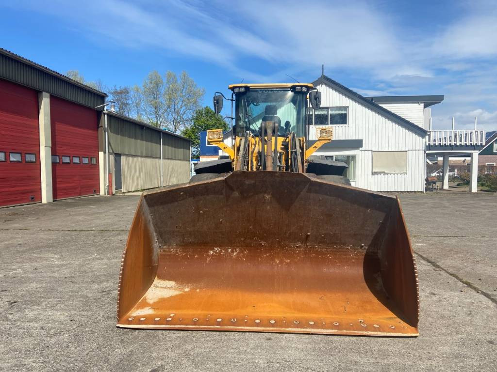 Wheel loader Volvo L 110 H