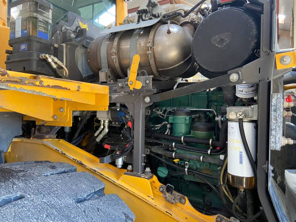 Wheel loader Volvo L 110 H