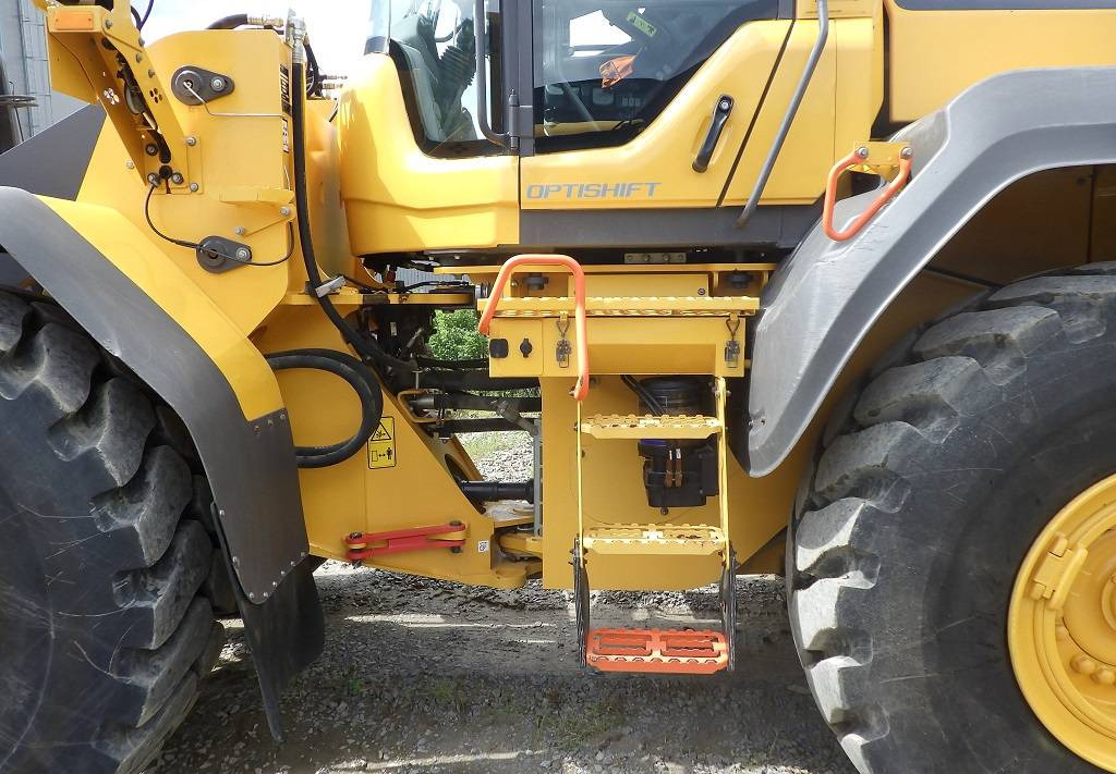 Wheel loader Volvo L 120 H