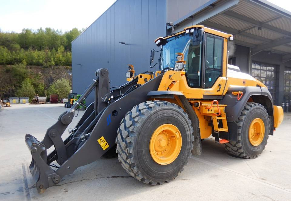 Wheel loader Volvo L 120 H LB