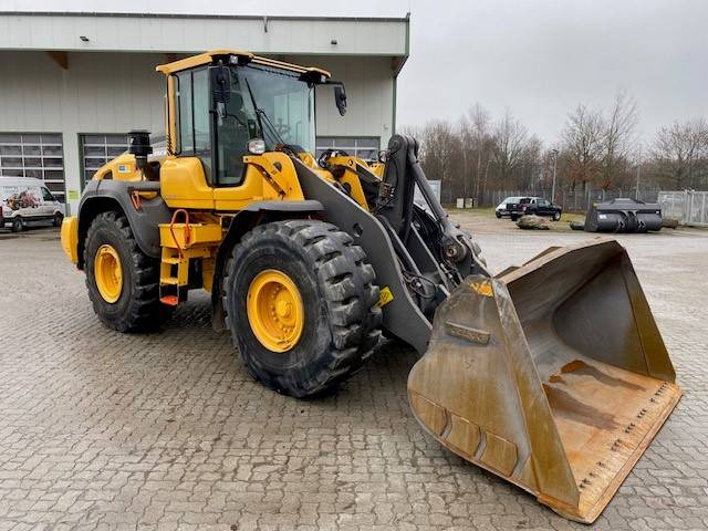 Wheel loader Volvo L 120 H MIETE / RENTAL (12002207)