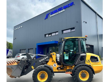 Wheel loader Volvo L 25 Electric 