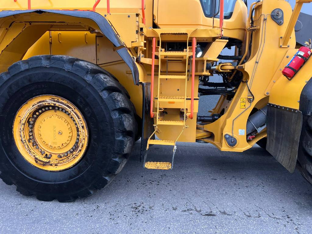 Wheel loader Volvo L 350 F