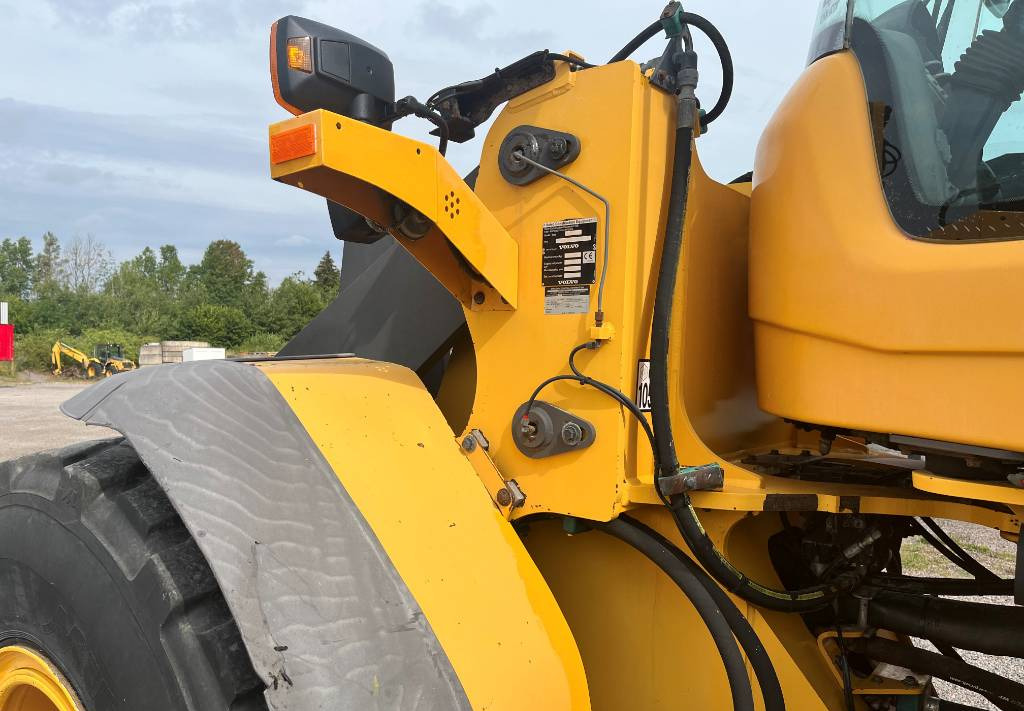 Wheel loader Volvo L 90 F