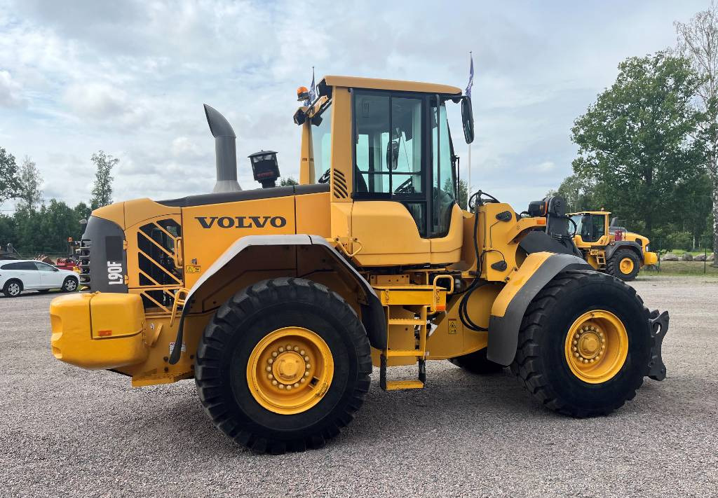 Wheel loader Volvo L 90 F