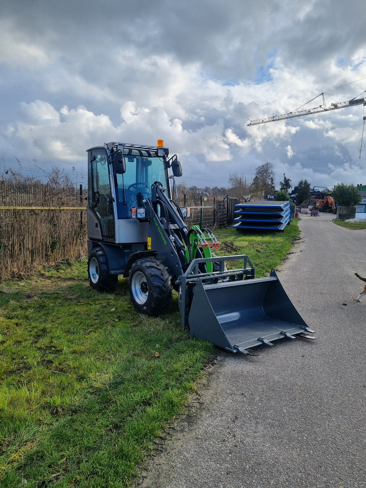 Wheel loader WCM 609 E-Power