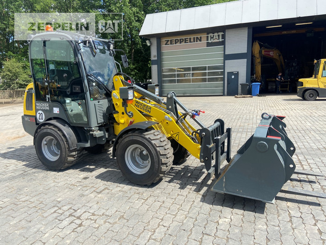 Wheel loader Wacker WL25