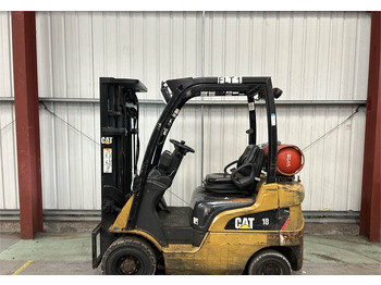 LPG forklift CATERPILLAR GP