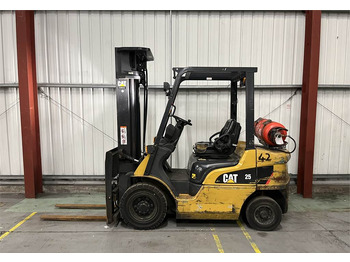 LPG forklift CATERPILLAR GP