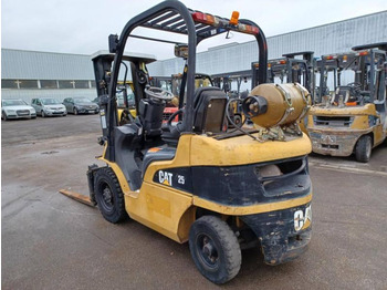 LPG forklift Caterpillar GP25N: picture 3