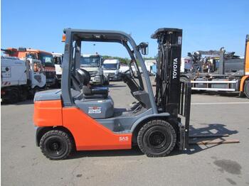 Diesel forklift Toyota Tonero 8FDF25